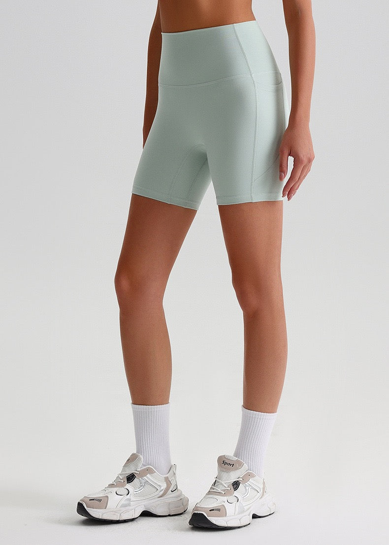 4-way stretch yoga shorts