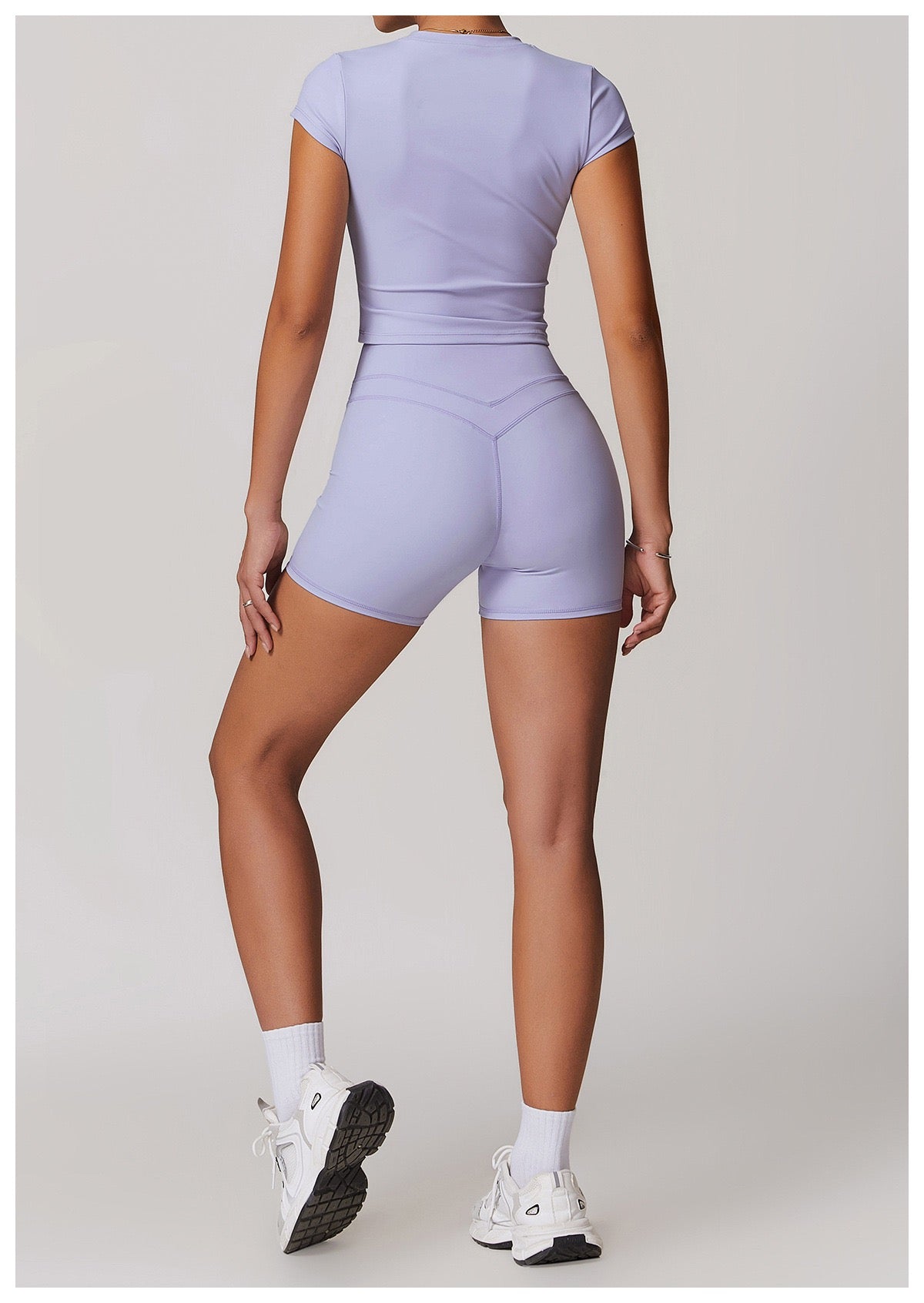 Activewear crop top