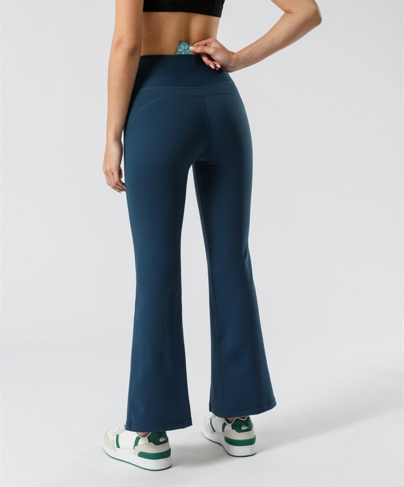 Ankle-length flare leggings with pocket
