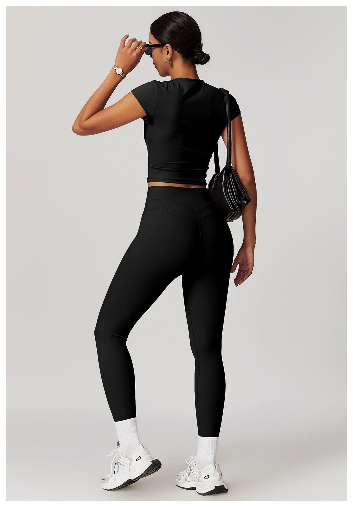 Ultra-Stretch High-Waist Seamless Leggings - Black