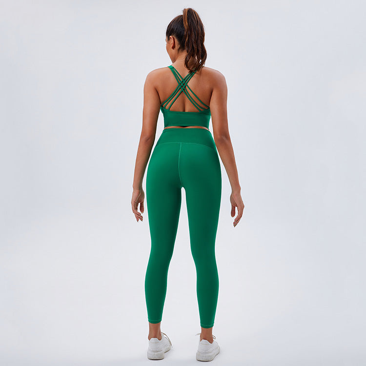 Breathable gym wear for women