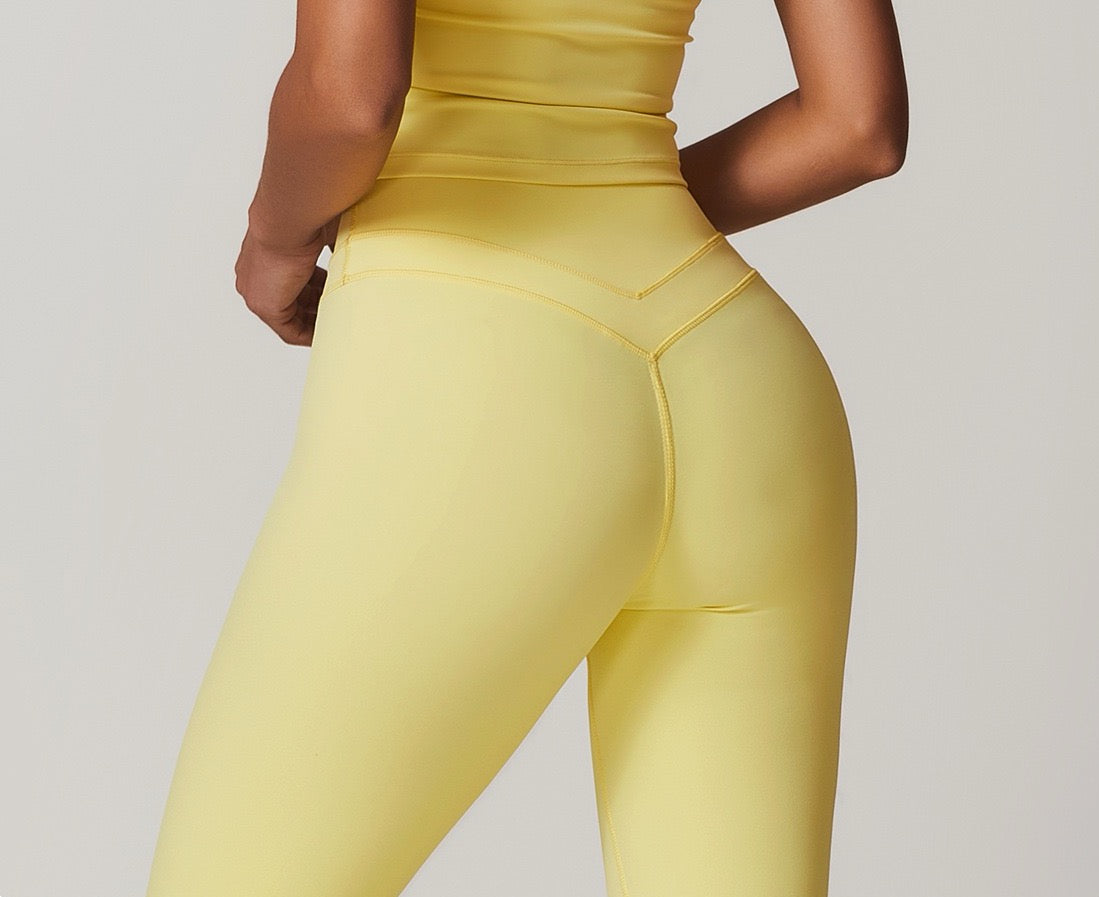 Butt-lifting-leggings-with-tummy-control