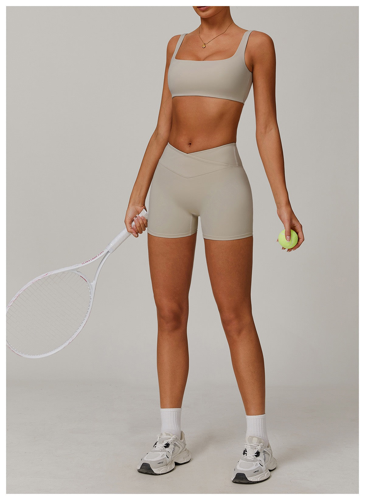 Seamless Square-Neck Sports Bra - Navy