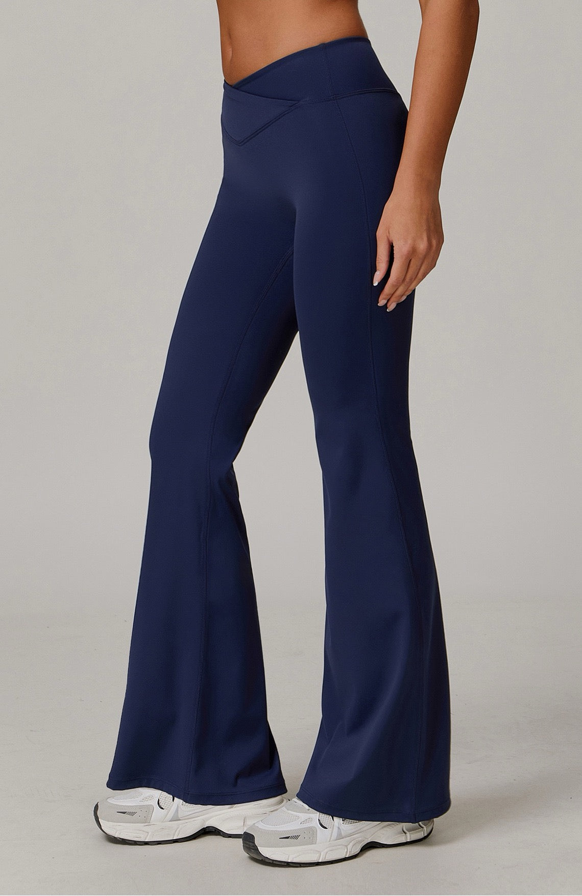 Crossover High-Waist Flare Leggings - Navy