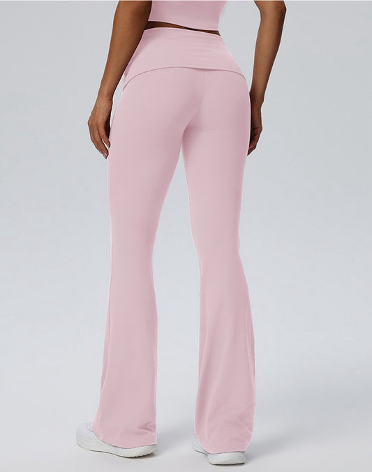 Curve-enhancing athleisure pants pink