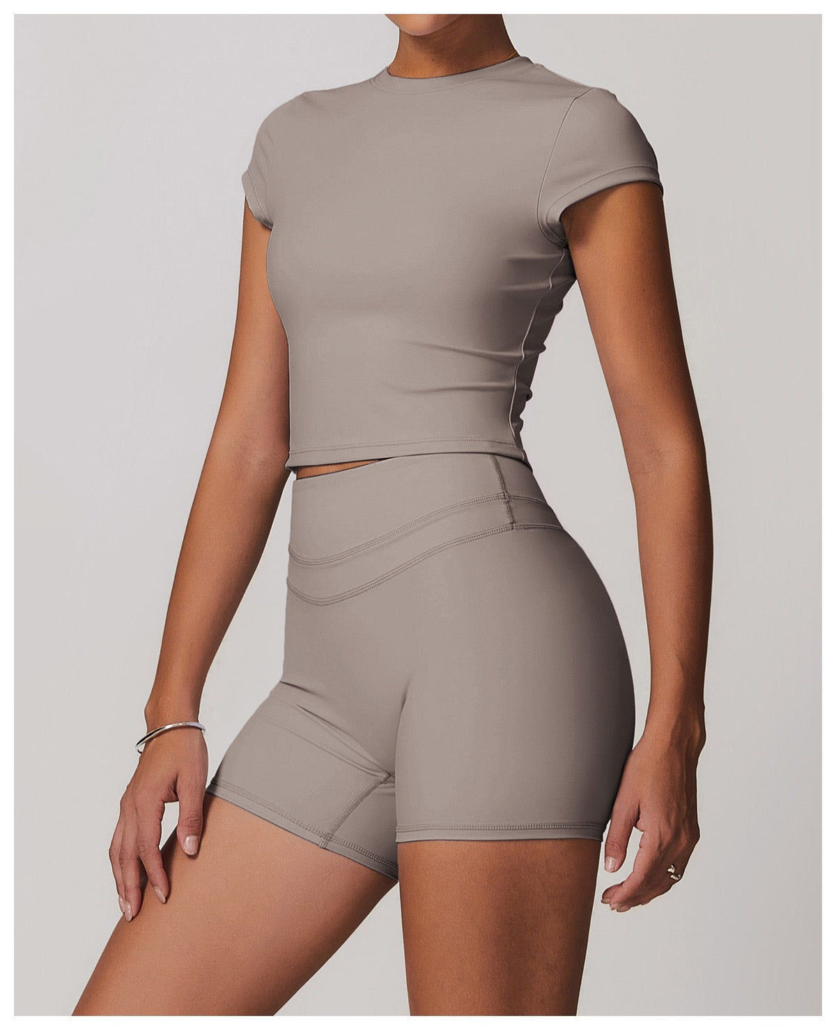 Fitted athletic top
