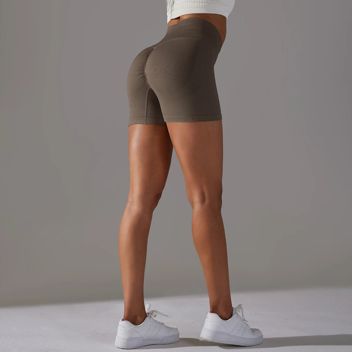 Seamless Ribbed-Waist Gym Shorts