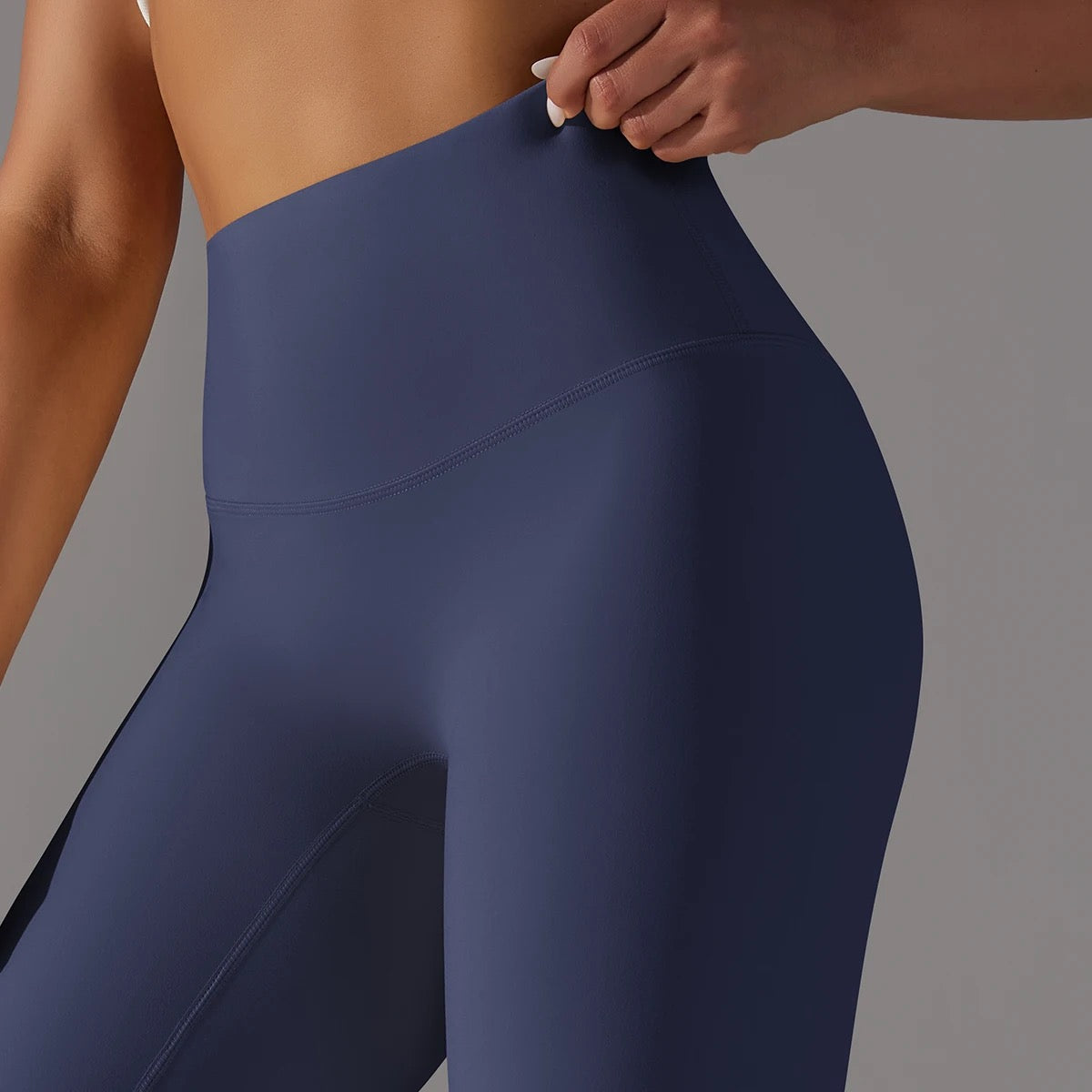 Minimalist Style High-rise Leggings - Army Green