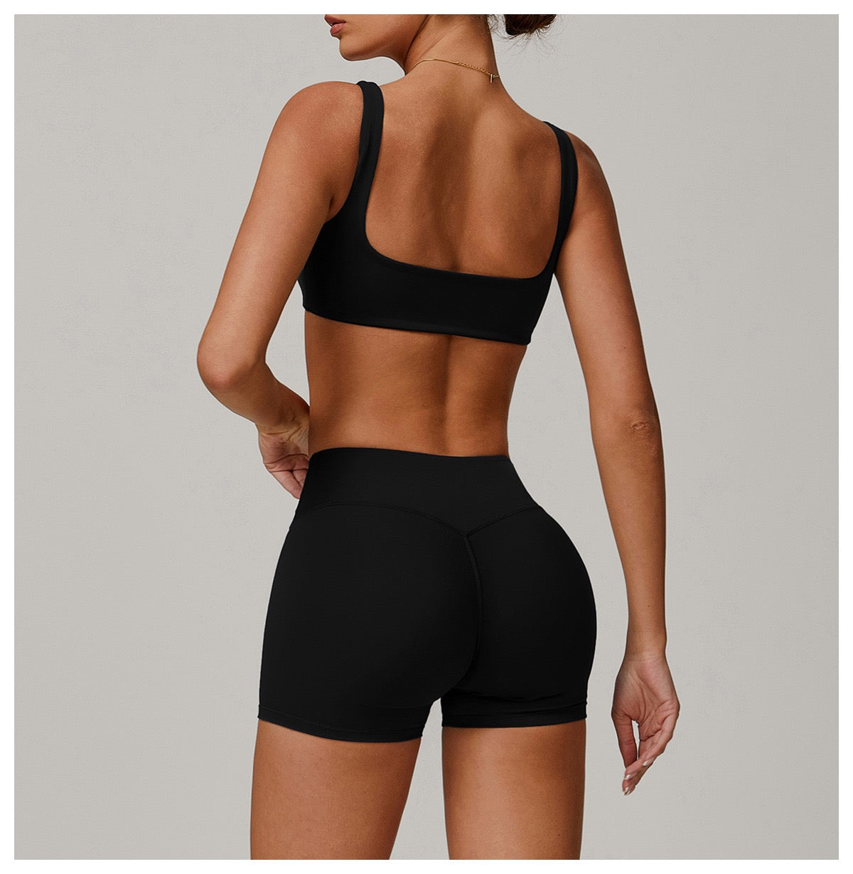 Seamless Square-Neck Sports Bra - Navy
