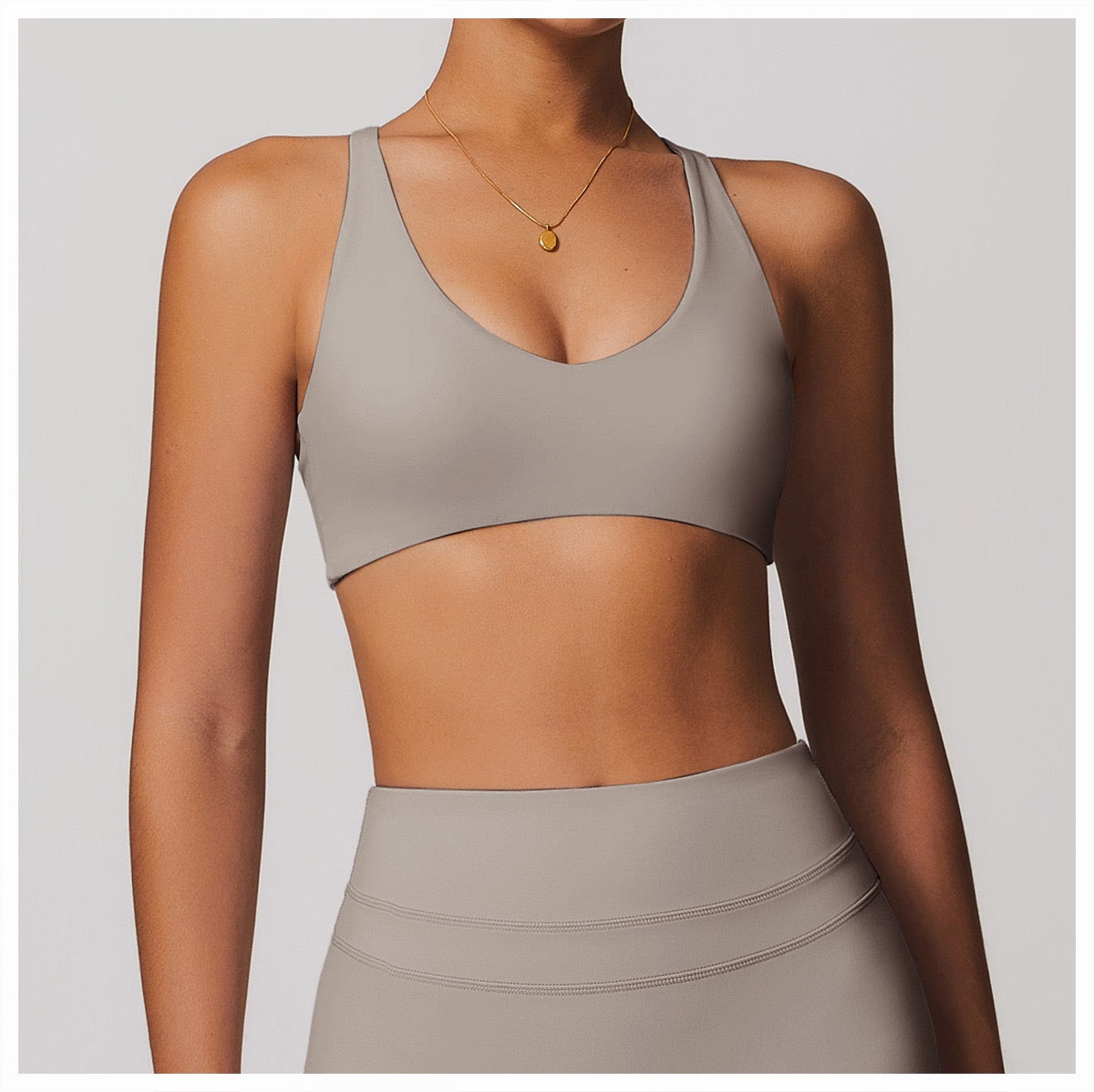 Seamless and soft sports bra