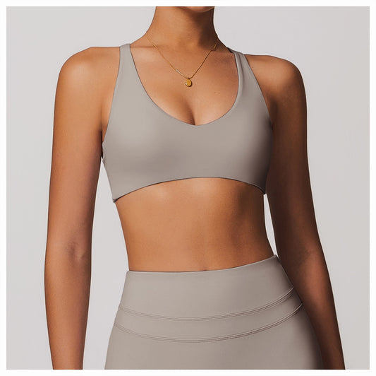 Seamless and soft sports bra