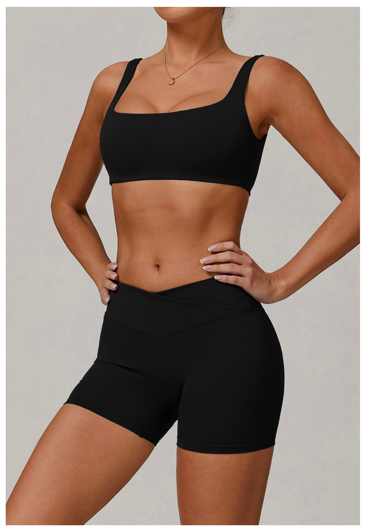 Seamless Square-Neck Sports Bra - Navy