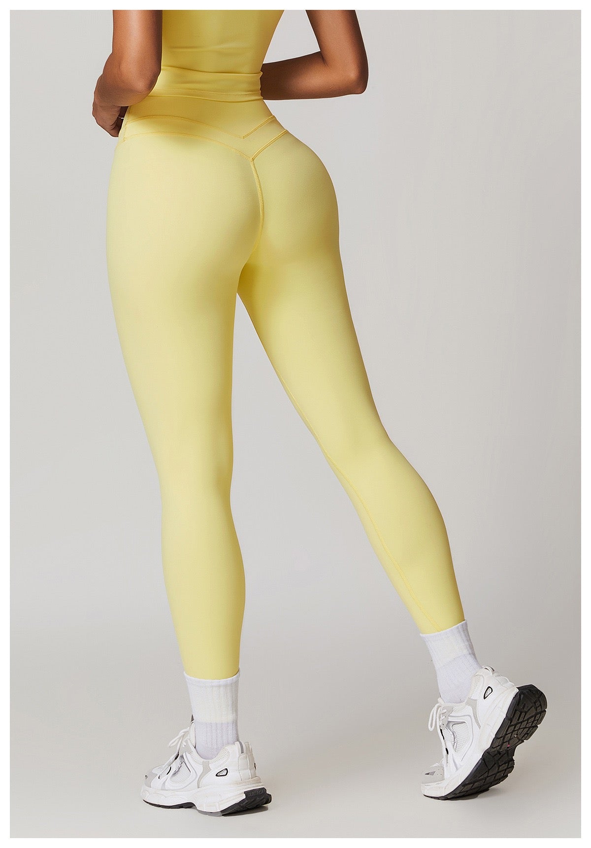 Squat-proof-gym-leggings