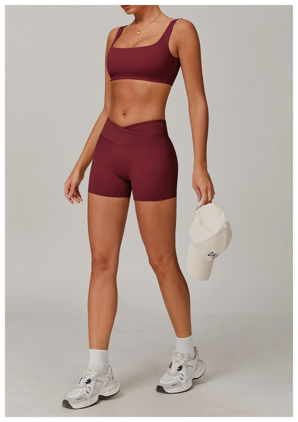 Seamless Square-Neck Sports Bra - Navy