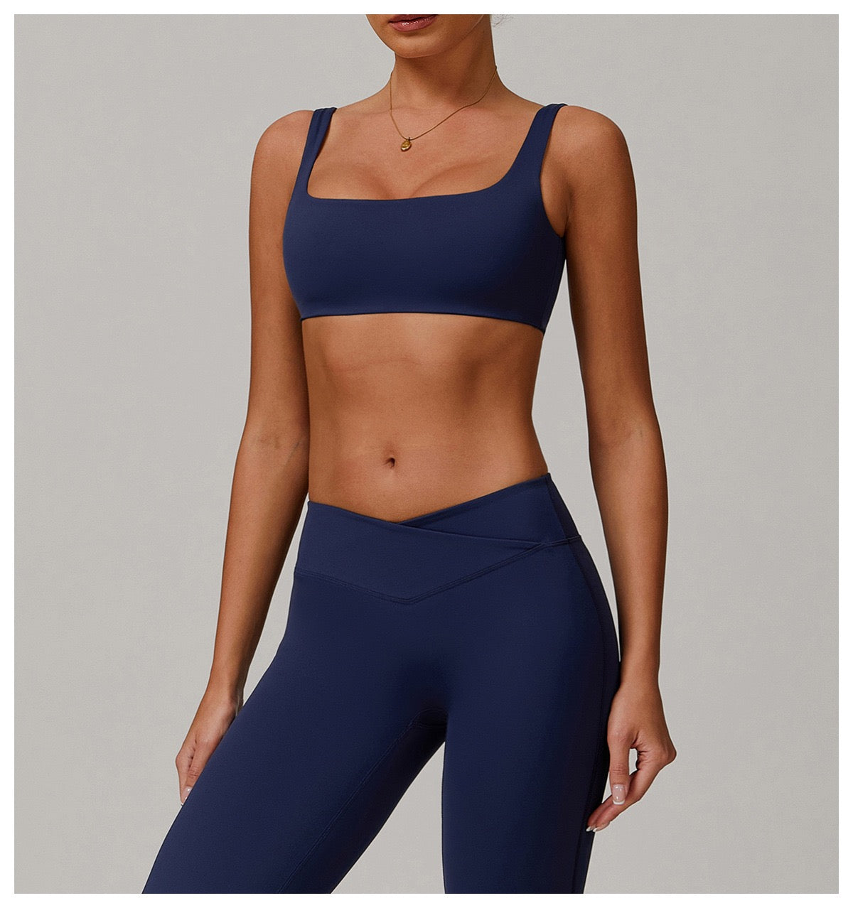 Seamless Square-Neck Sports Bra - Navy