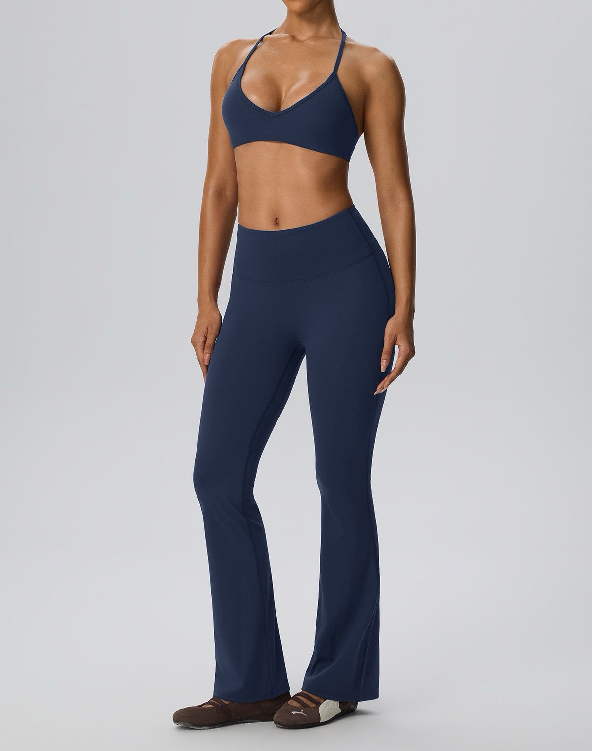 activewear top with removable breathable chest pads for yoga pilates