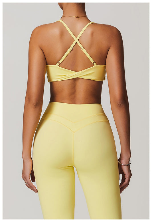 adjustable strap sports bra