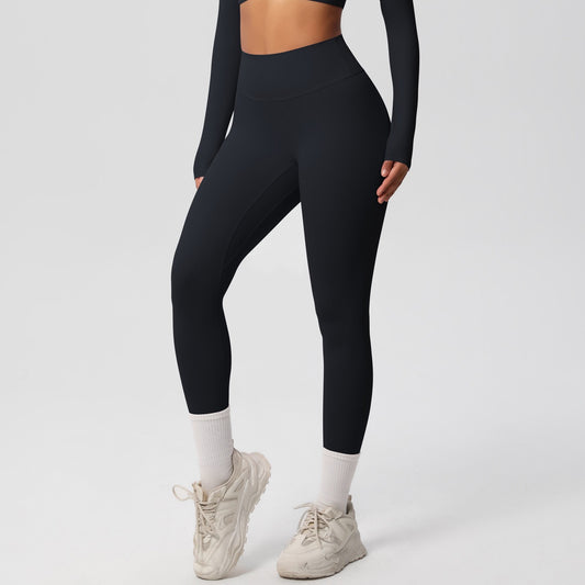black workout leggings