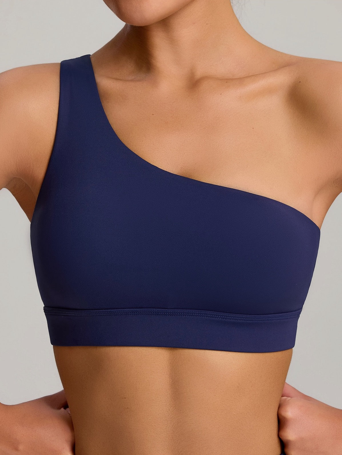 navy workout bra with removable pads