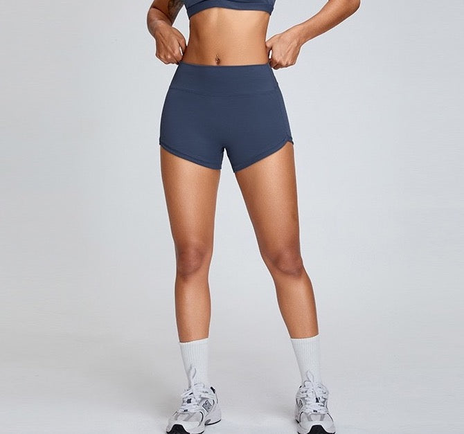 scrunch bum everyday shorts