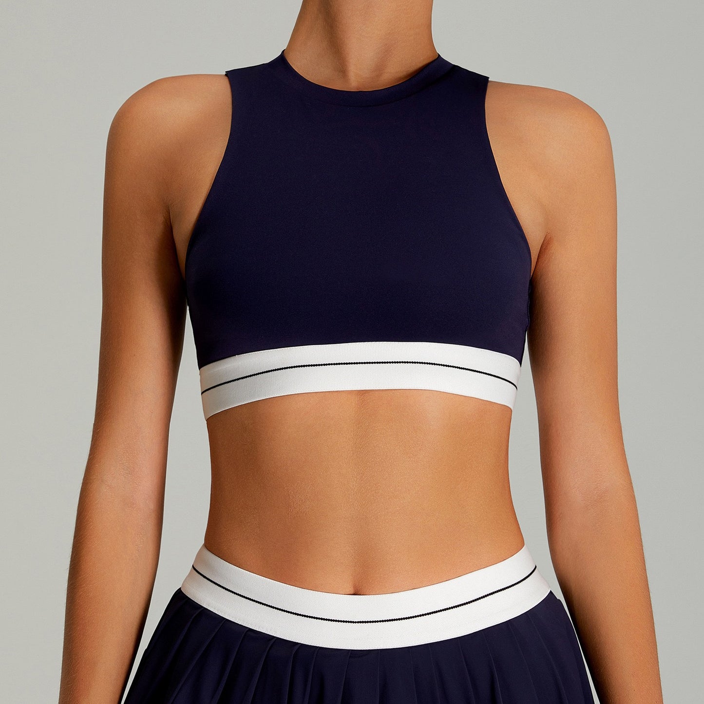 soft fabric crop tank for gym