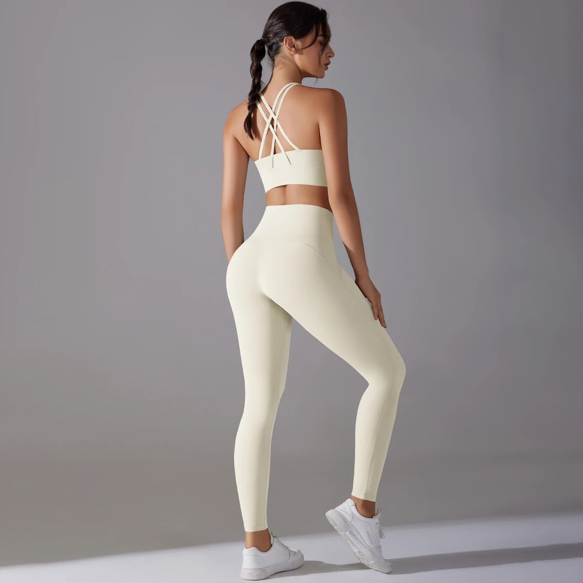 Women's Seamless 2-Piece Workout Set - Ivory