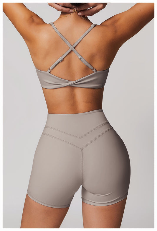 stylish workout bra with twist