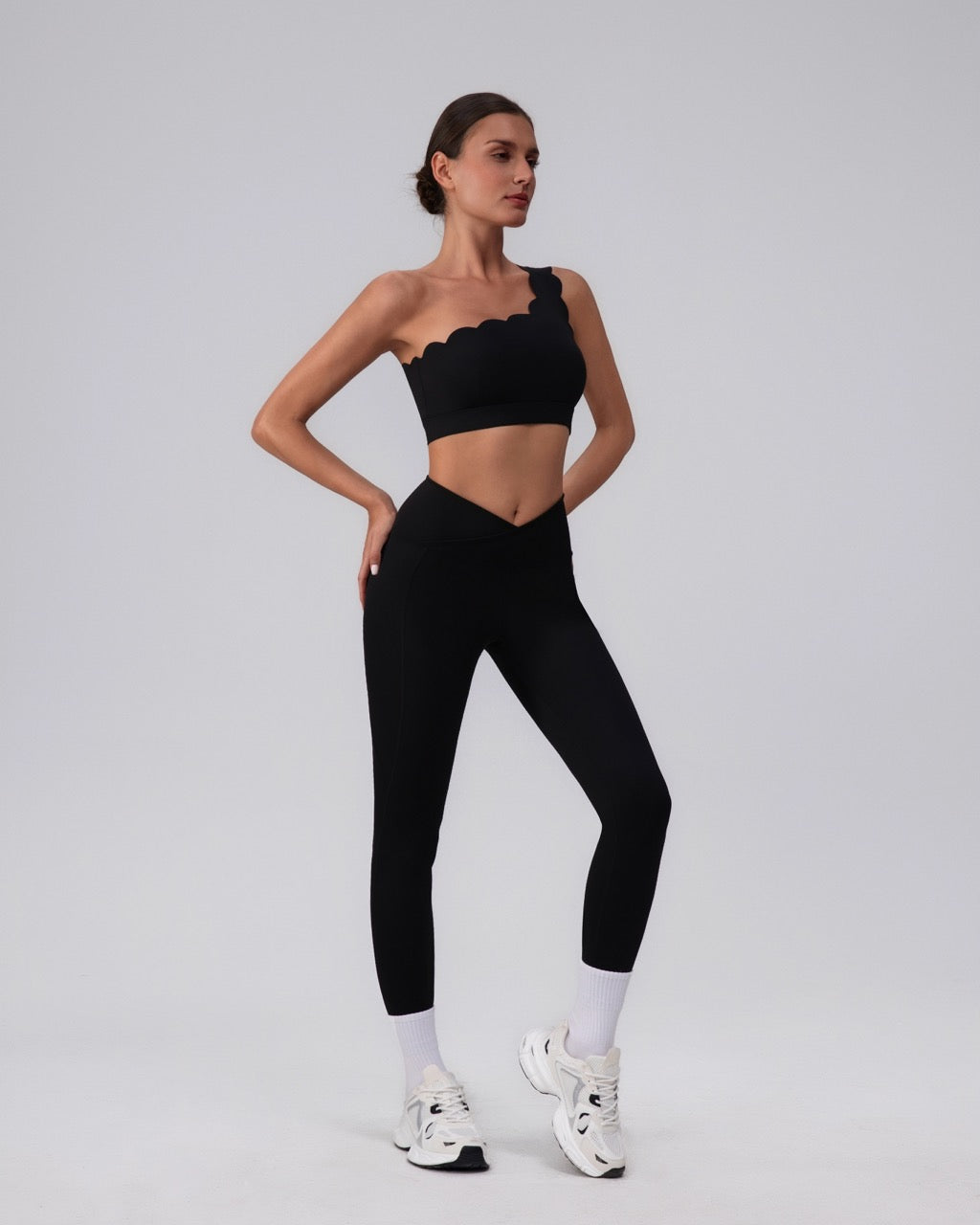 two piece fitness outfit in black