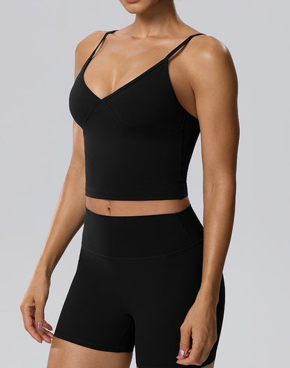 Black longline gym crop top for Pilates and fitness