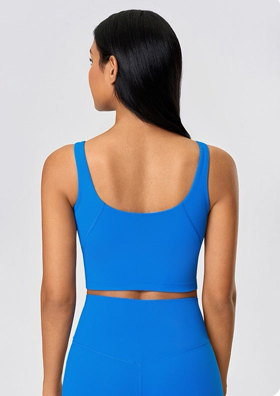 Casual athletic top