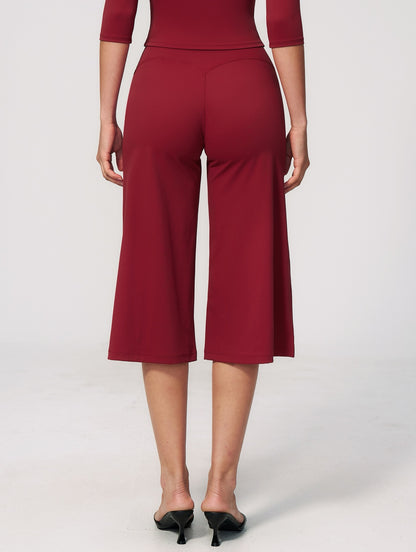 red Cropped Activewear Pants 