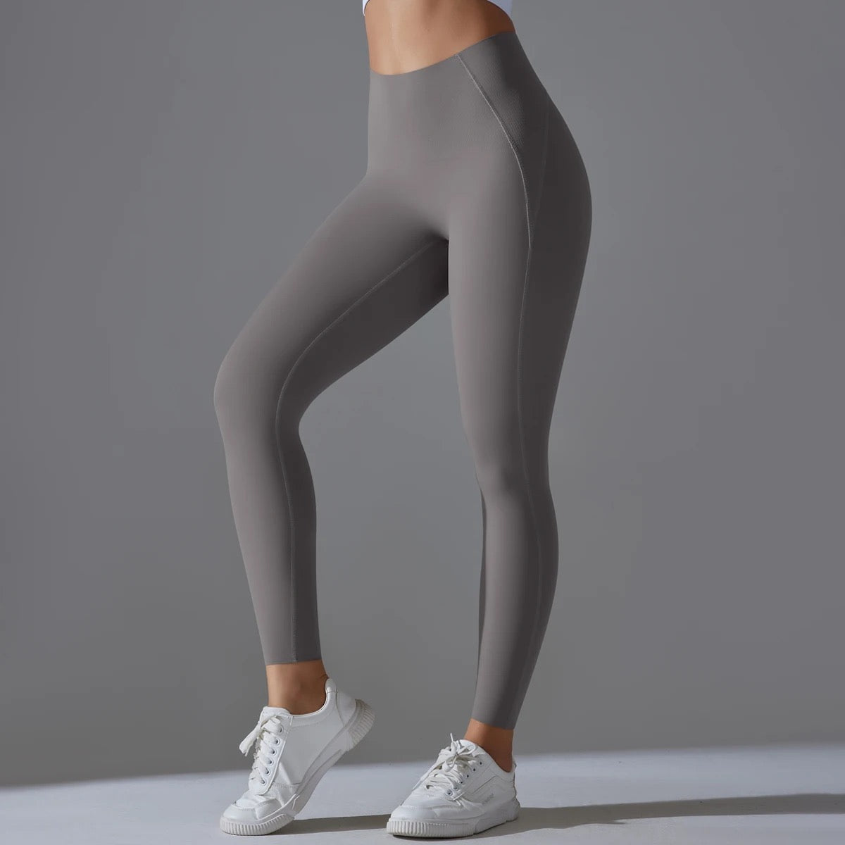 High-Waist Seamless Leggings for Ultimate Comfort and Flexibility