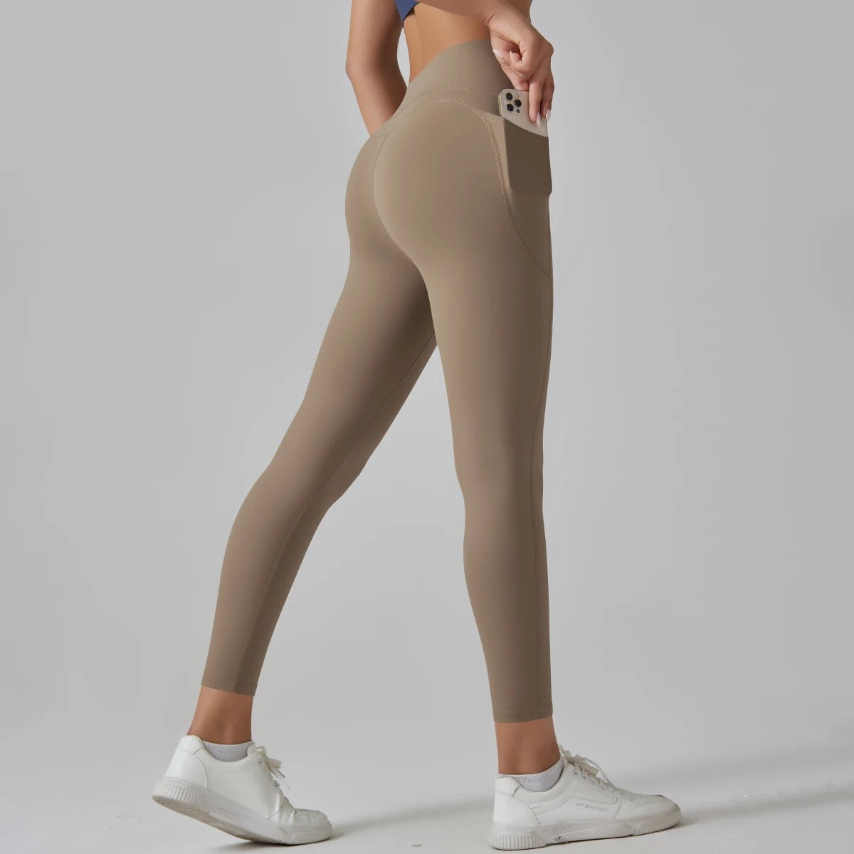 White High-Waist Ankle-Length Pocket Leggings