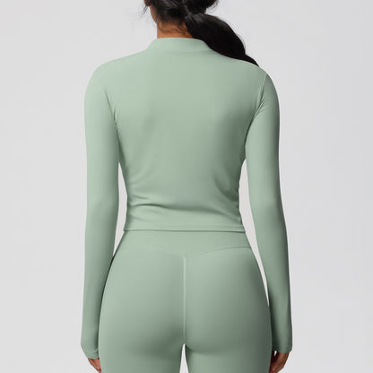 Lightweight activewear top for running
