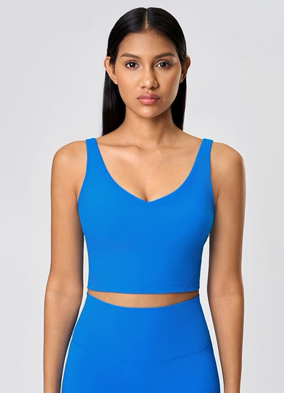 Lightweight workout shirt