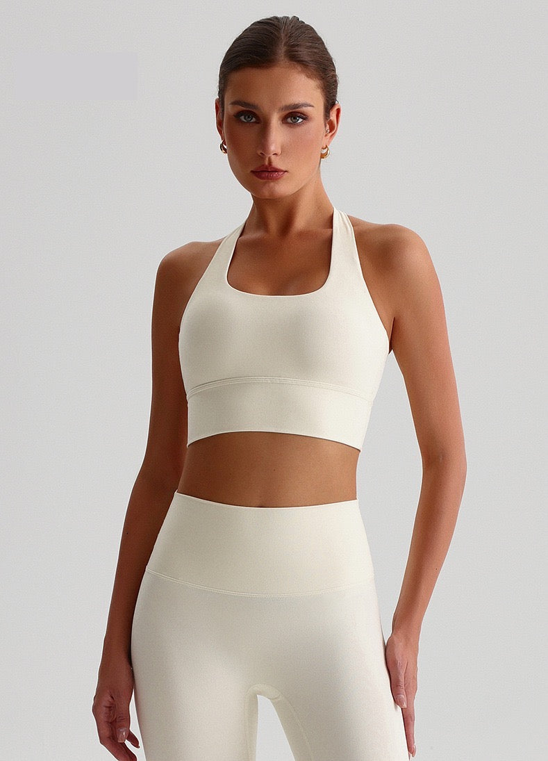 Low-impact sports bra for walking and yoga