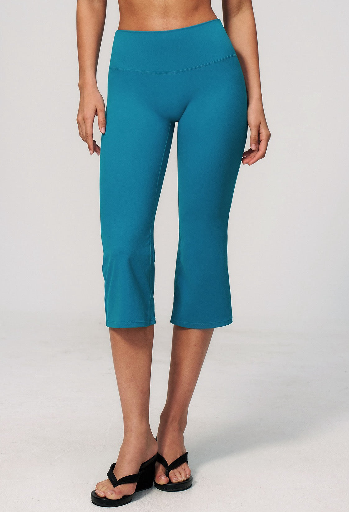 Pilates leggings capri length women
