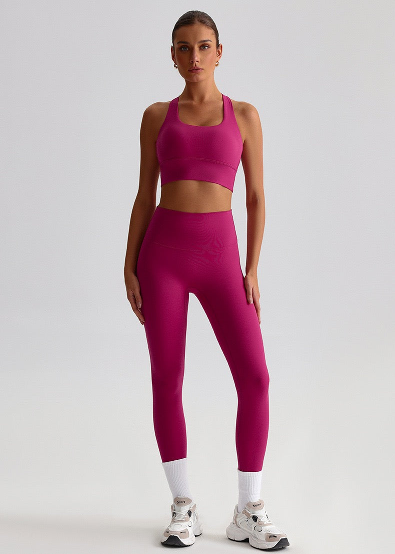 Rose red gym bra with four-way stretch