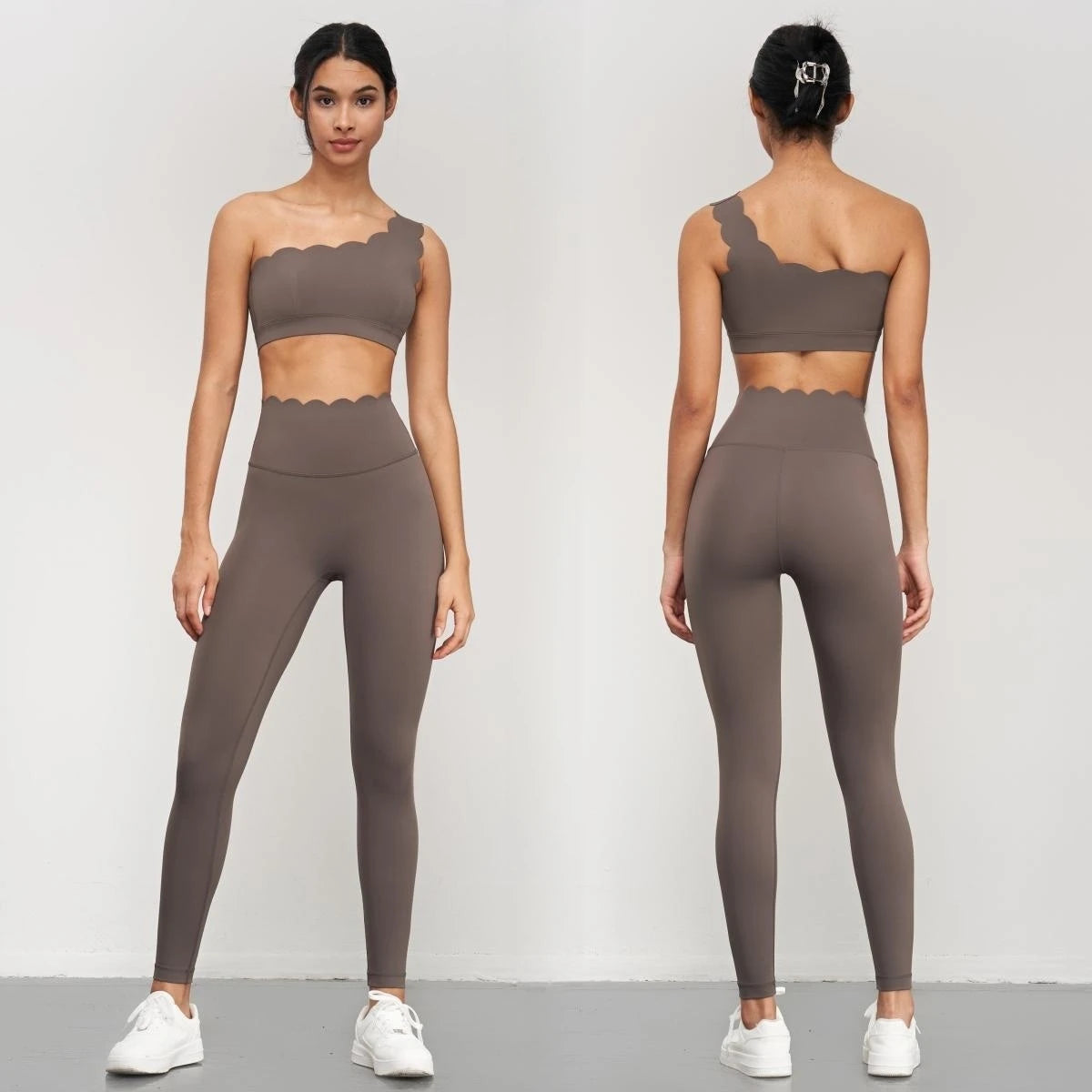 Women's High-Waisted Scallop Edge Leggings