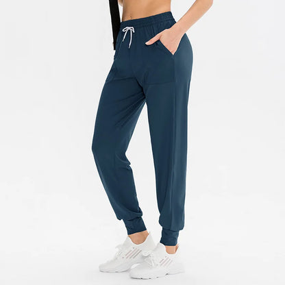 Versatile Women's Jogger Pants With Pocket