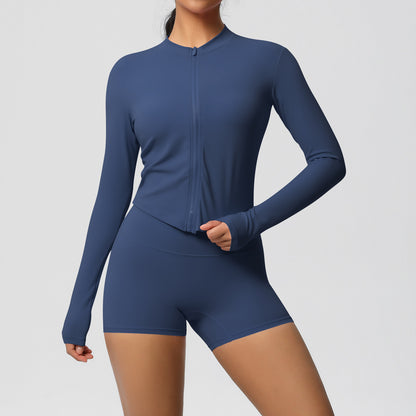 Women_s exercise top with front zipper closure