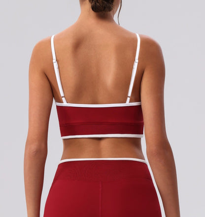 adjustable strap yoga sports bra with padding