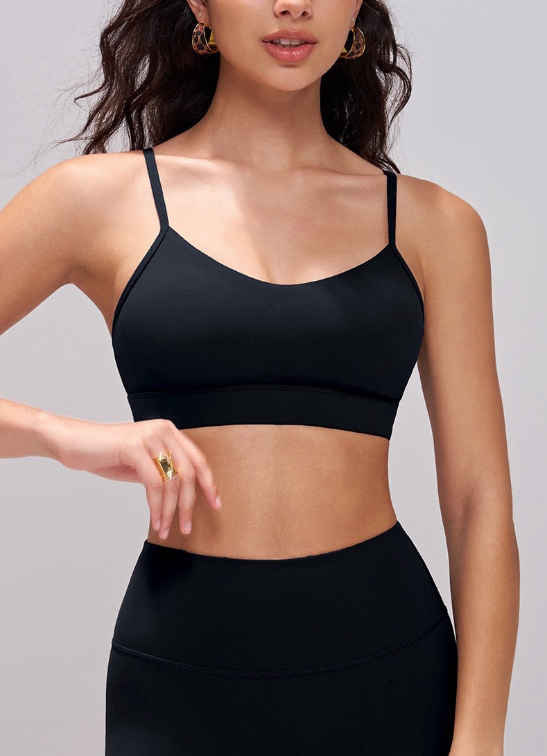 black minimalist sports bra