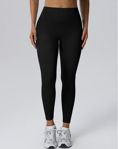 black workout leggings