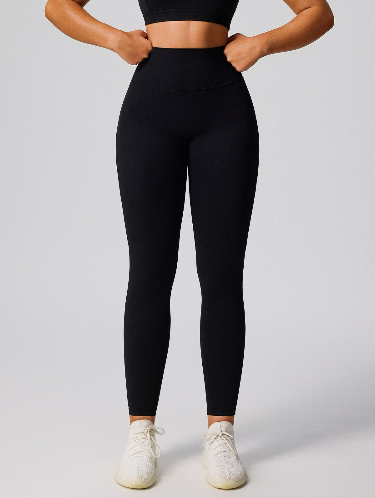 black yoga pants women