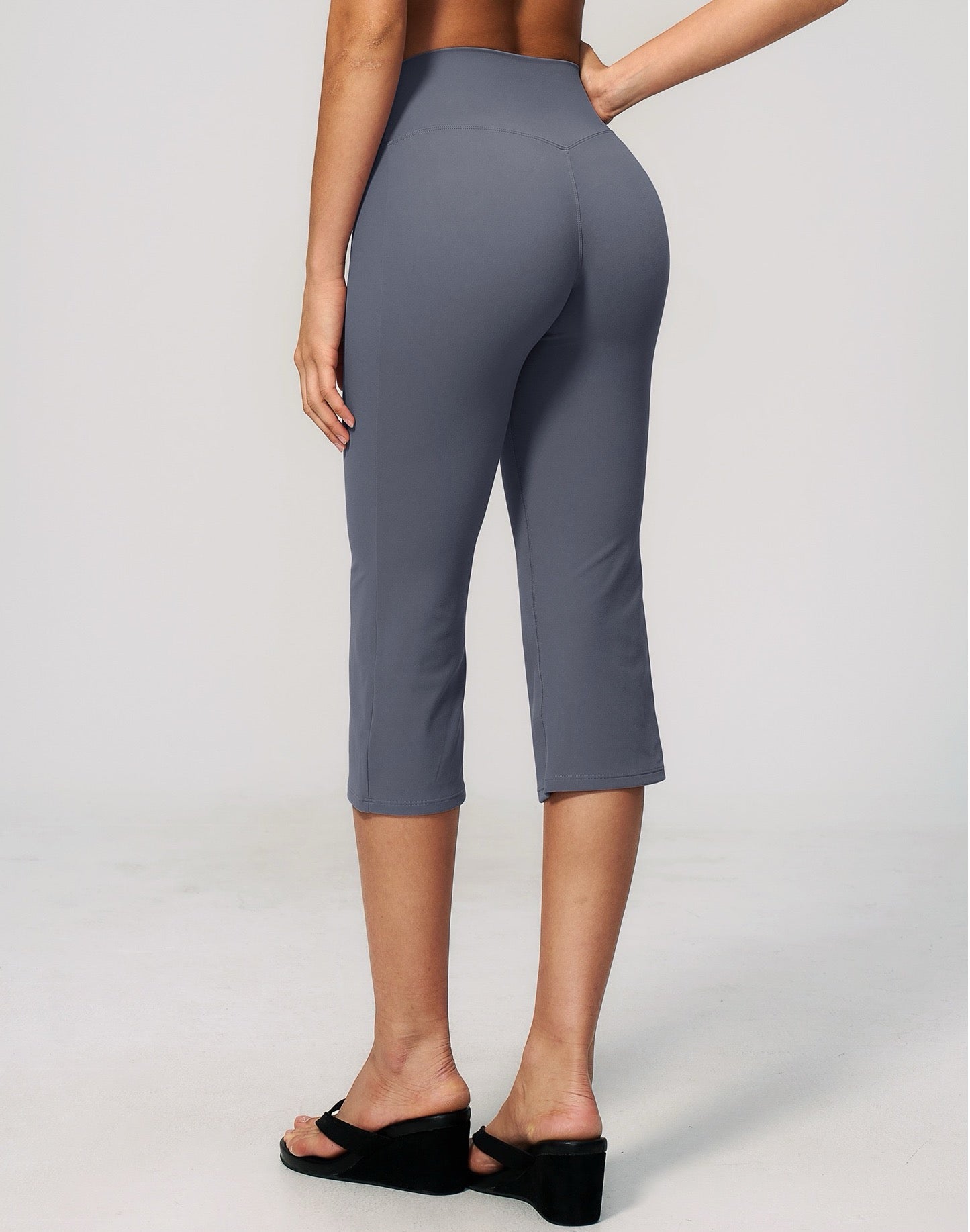 capri flare yoga pants