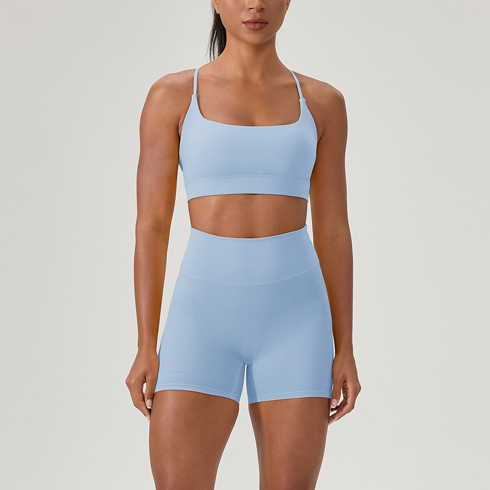 blue comfortable gym outfit for women