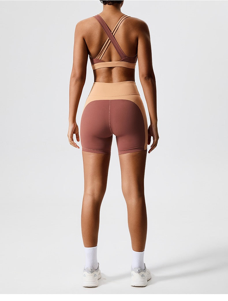 Color Block Crisscross Sports Bra - Green