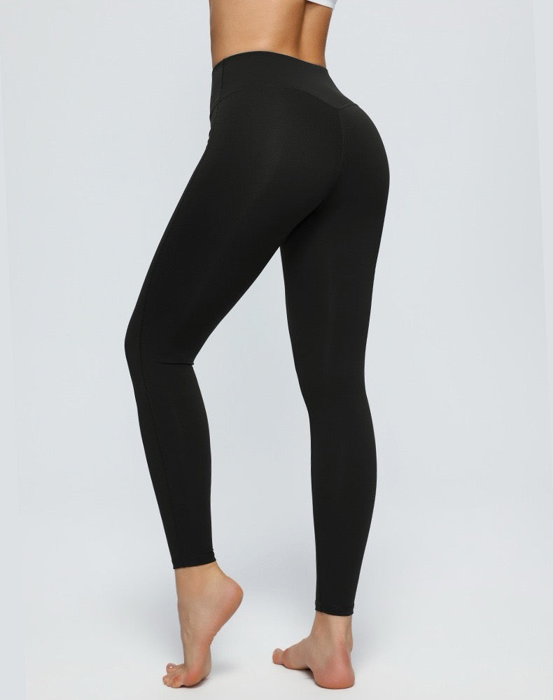curve sculpting workout tights black