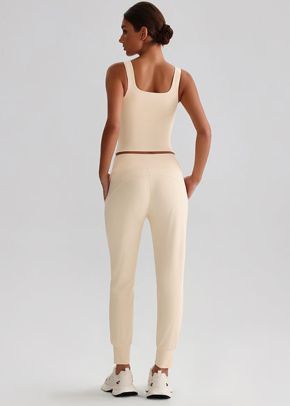 eco-friendly workout outfit women
